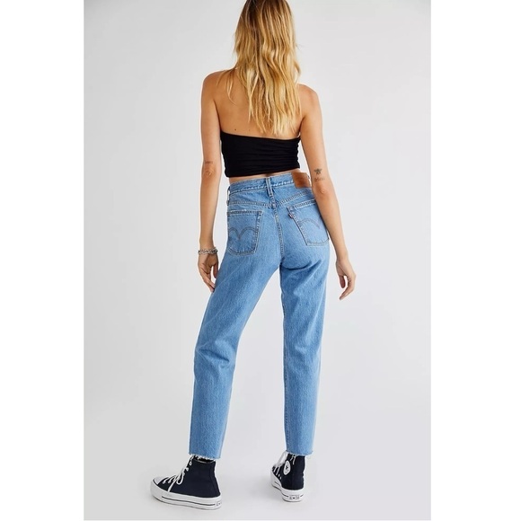 Free People Levi’s Wedgie Icon Fit Oxnard in Athen's No Way Size 24 - Picture 10 of 16